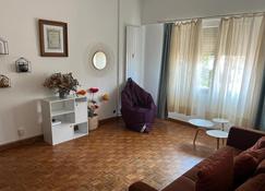 Cosy Appartement a Cote le Port@promenade - Niza - Sala de estar