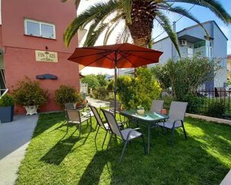 Studios Finikes - Thasos Town - Patio