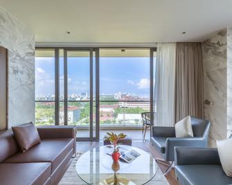 Koi Resort & Residence Da Nang - Inclusive Spa Access - Da Nang - Living room