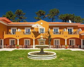 Longevity Senses - Cascais Boutique Hotel - Adults Only - Cascais - Rakennus