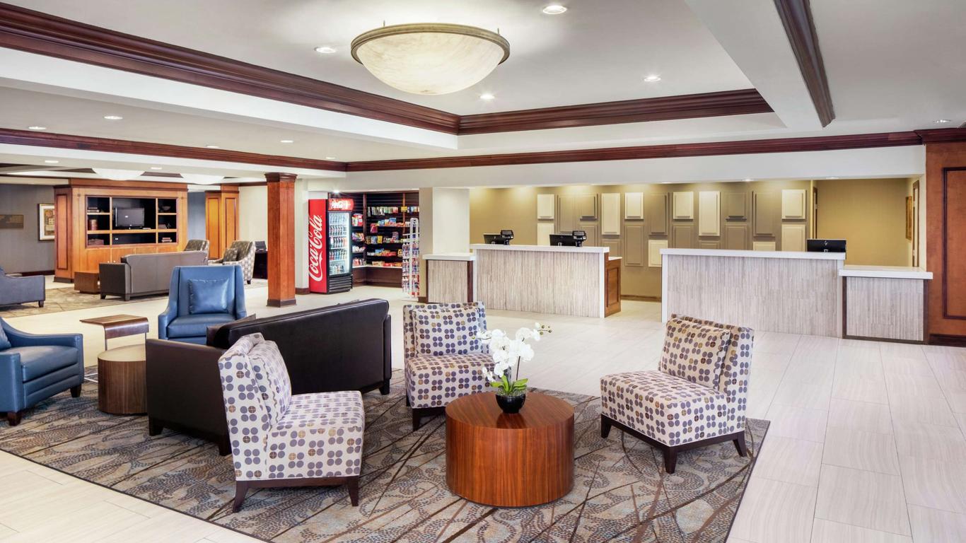 DoubleTree by Hilton Cleveland - Independence