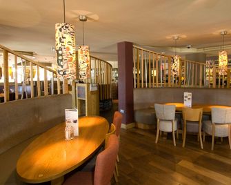 Premier Inn Ashford - Eureka Leisure Park - Ashford - Bar