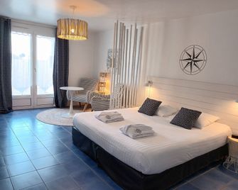 Hotel Ancre Marine - נורמוטייה אן לאיל - חדר שינה