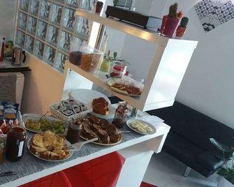A Due Passi Dal Mare B&B Mini-Hotel - Acquappesa - Buffet