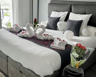 Casa Petra Salga - Corte