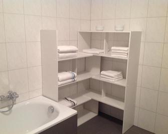 Ferienwohnung Fiwa Fewo-1 Und Fewo-2 - Pirmasens - Bad