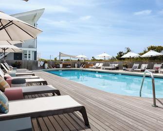 Hero Beach Club - Montauk - Bể bơi
