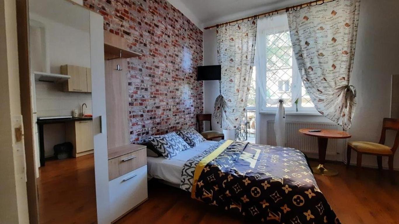 لورف هوستل آند أبارتمنتس