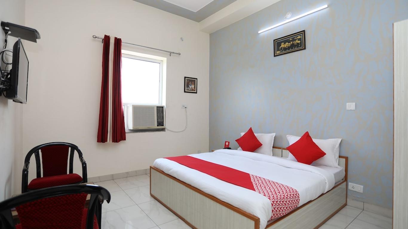 Oyo 17291 Shree Ram Palace