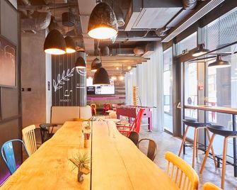Moxy Bucharest Old Town - Bucharest - Restaurant