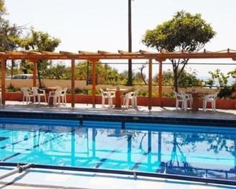Hotel Aphroditi - Loutra - Pool