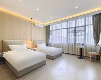Airport Dream B&B - Tianfu International Airport Branch - Ziyang - Bedroom