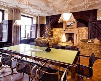 كلاريون كوليكشن هوتل هوفنكونتورت - بيرغن - غرفة طعام