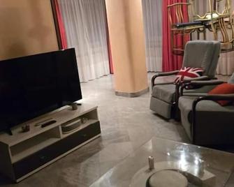 Le Goutanou - Châtillon-en-Michaille - Living room