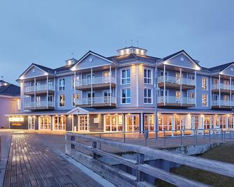 Beach Motel Heiligenhafen - Heiligenhafen - Building
