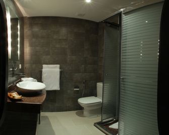 Tempoo Hotel Marrakech City Centre Adults Only - Marrakech - Bathroom