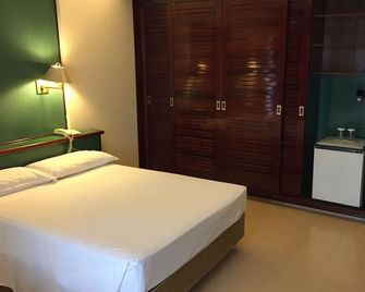Sateltour Apart Hotel - Brasilia - Bedroom