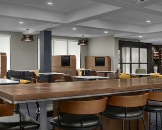 Courtyard by Marriott Dayton Beavercreek - Beavercreek - Lobby