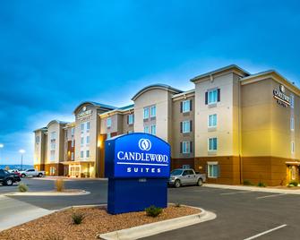 Candlewood Suites Carlsbad South - Carlsbad - Κτίριο