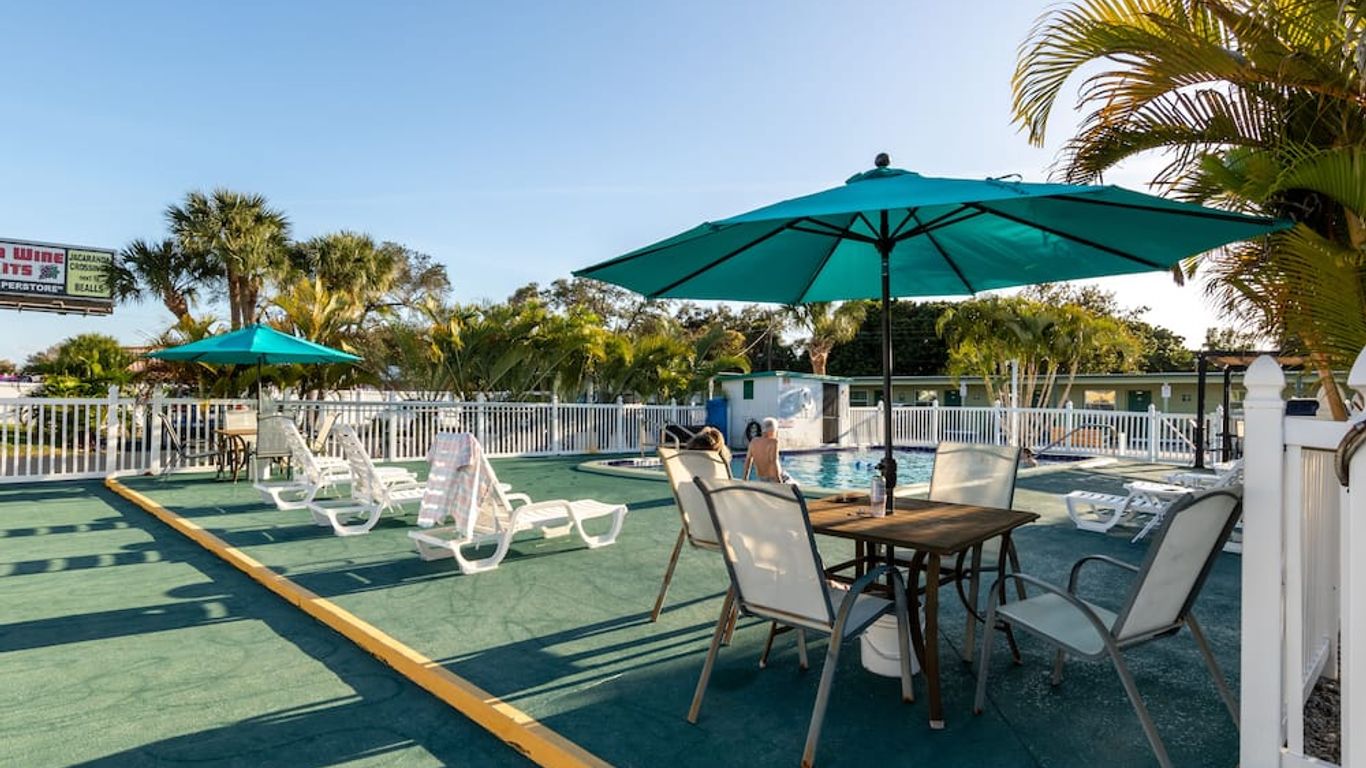 Sunshine Inn & Suites Venice, Florida