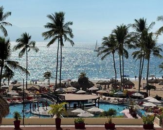 Beach Access and Partial View! - Puerto Vallarta - Pool