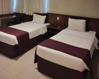 Esplanada Brasilia Hotel - Brasilia - Bedroom