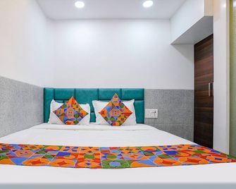 Via Ashoka Inn - Bombay