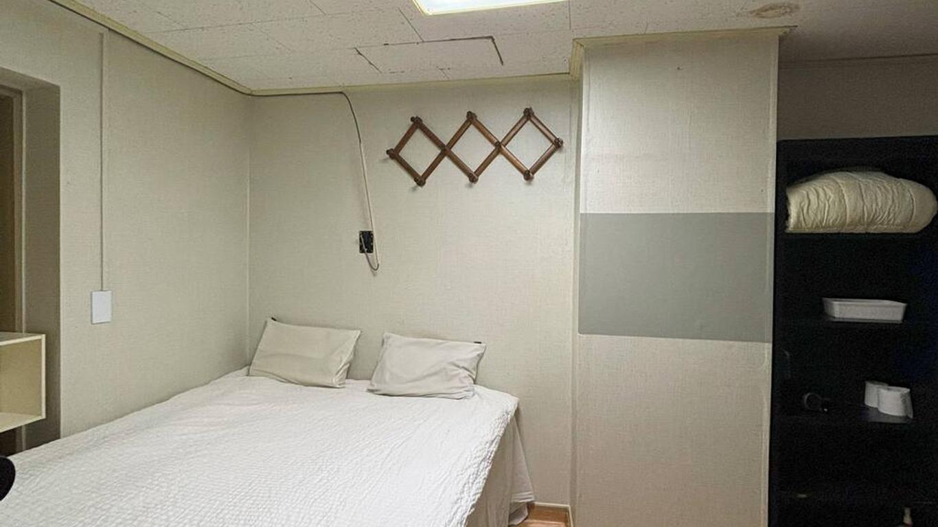 Sunrise Inn