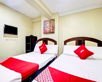 OYO 894 Cosmo Hotel P Campa Manila - Manila - Habitación