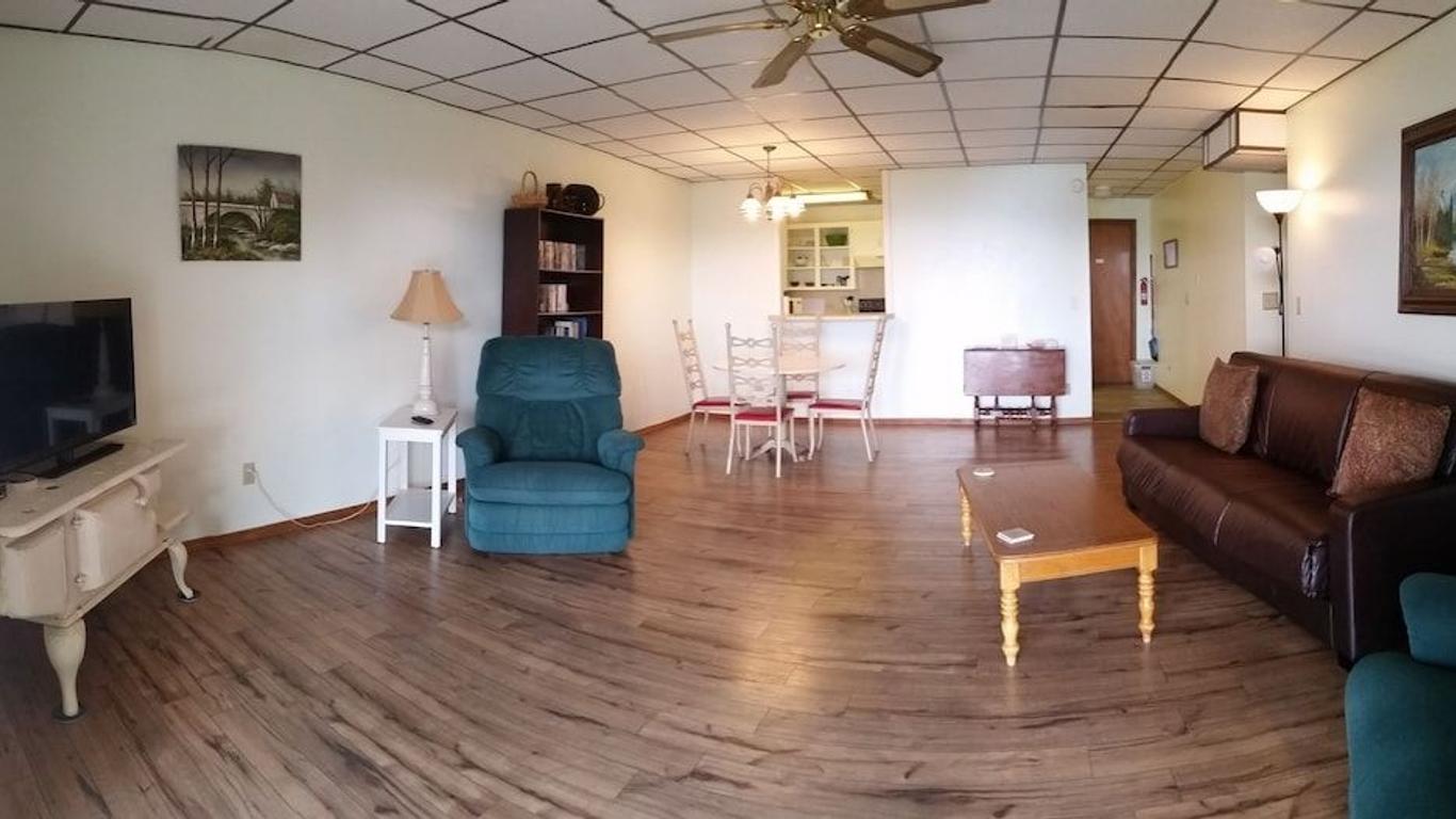 Pointe West Resort Motel