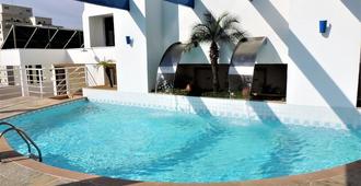 Mondrian Suite Hotel - São José dos Campos - Pool