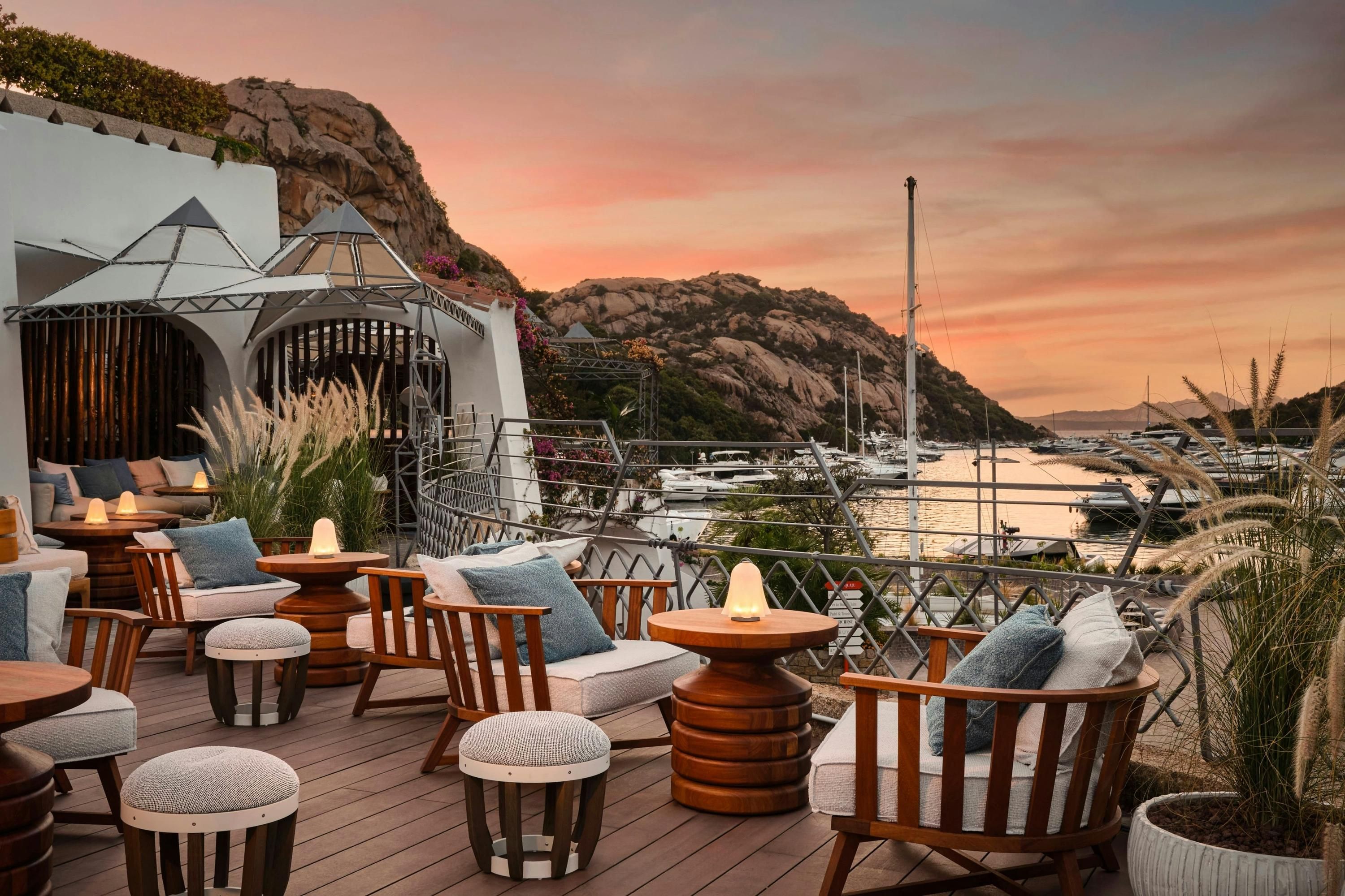 W Sardinia - Poltu Quatu - ארצאקנה - מרפסת