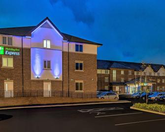 Holiday Inn Express London Gatwick - Crawley By IHG - Crawley - Edificio