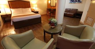 Eon Centennial Plaza Hotel - Thành phố Iloilo - Phòng ngủ