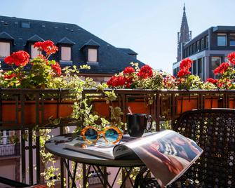 Maison Rouge Strasbourg Hotel & Spa, Autograph Collection - Estrasburgo - Varanda