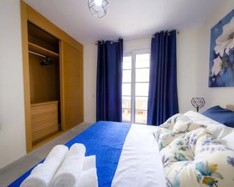Expoholidays - Apartamentos Puerto Almerimar - Almerimar - Habitación
