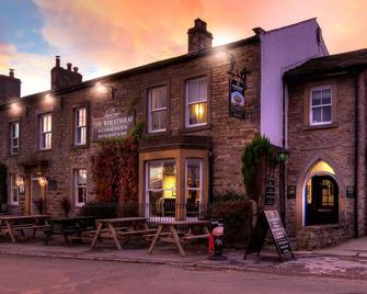 The Wheatsheaf Inn - Leyburn - Building