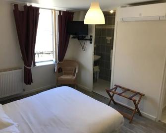 Les appart'hotels de la fontaine - Autoire - Bedroom