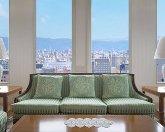Kumamoto Hotel Castle - Kumamoto - Living room