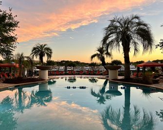Marina Inn at Grande Dunes - Myrtle Beach - Pool
