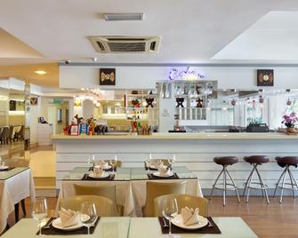 Kings Hotel Melaka - Malacca - Restaurant