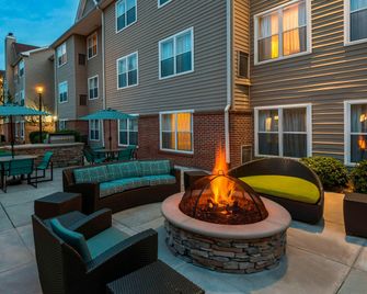 Residence Inn by Marriott Macon - Macon - Innenhof