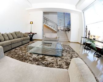 Faria Lima Flat Service - São José do Rio Preto - Σαλόνι