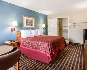 Days Inn by Wyndham Nashville North/Opryland Area - Nashville - Bedroom