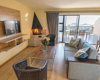 Little Switzerland Resort by Dream Resorts - Bonjaneni
