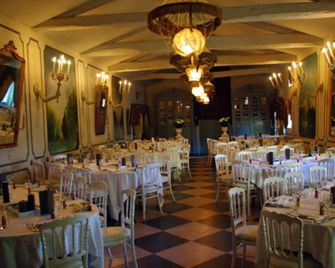 Domaine de Rennebourg - Asnières-la-Giraud - Bankettsaal