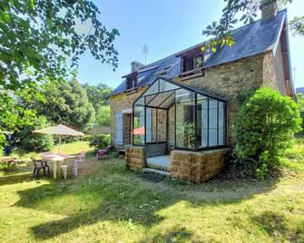 Holiday Home Nevez Rue De L'aven - Nevez - Terasa