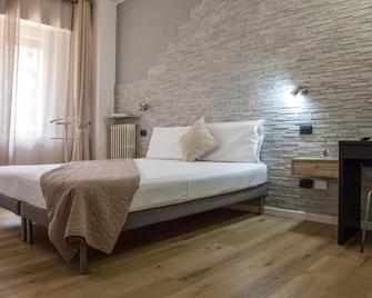 Aurelia Rooms - Verona - Bedroom