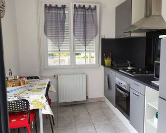Gite Breton by Interhome - Guingamp - Küche