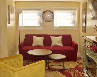 DC Dwtn Apt. w/ Modern Interior - Waszyngton - Pokój dzienny